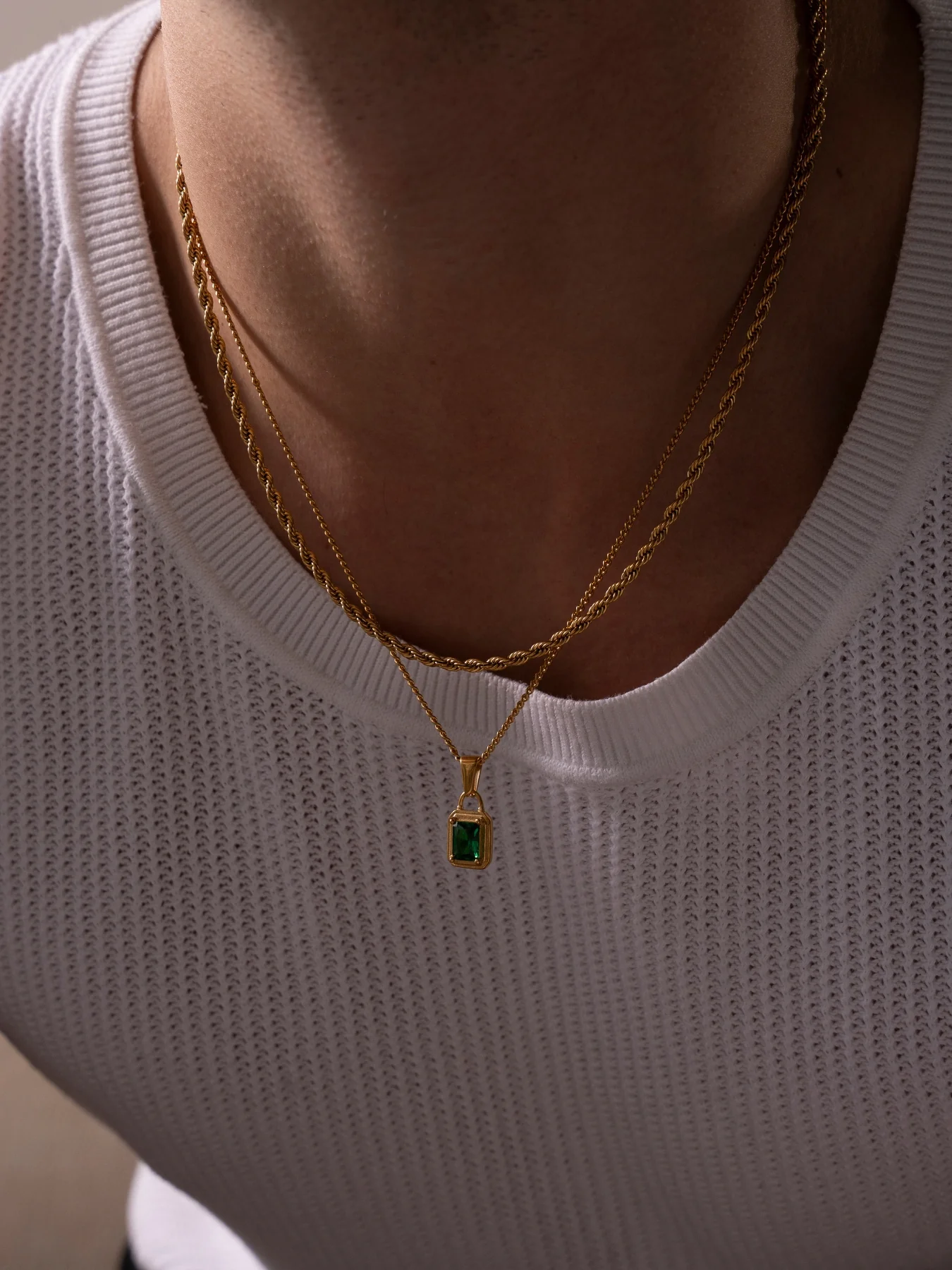 GREEN GEMSTONE CHAIN | 18K Gold - Image 4