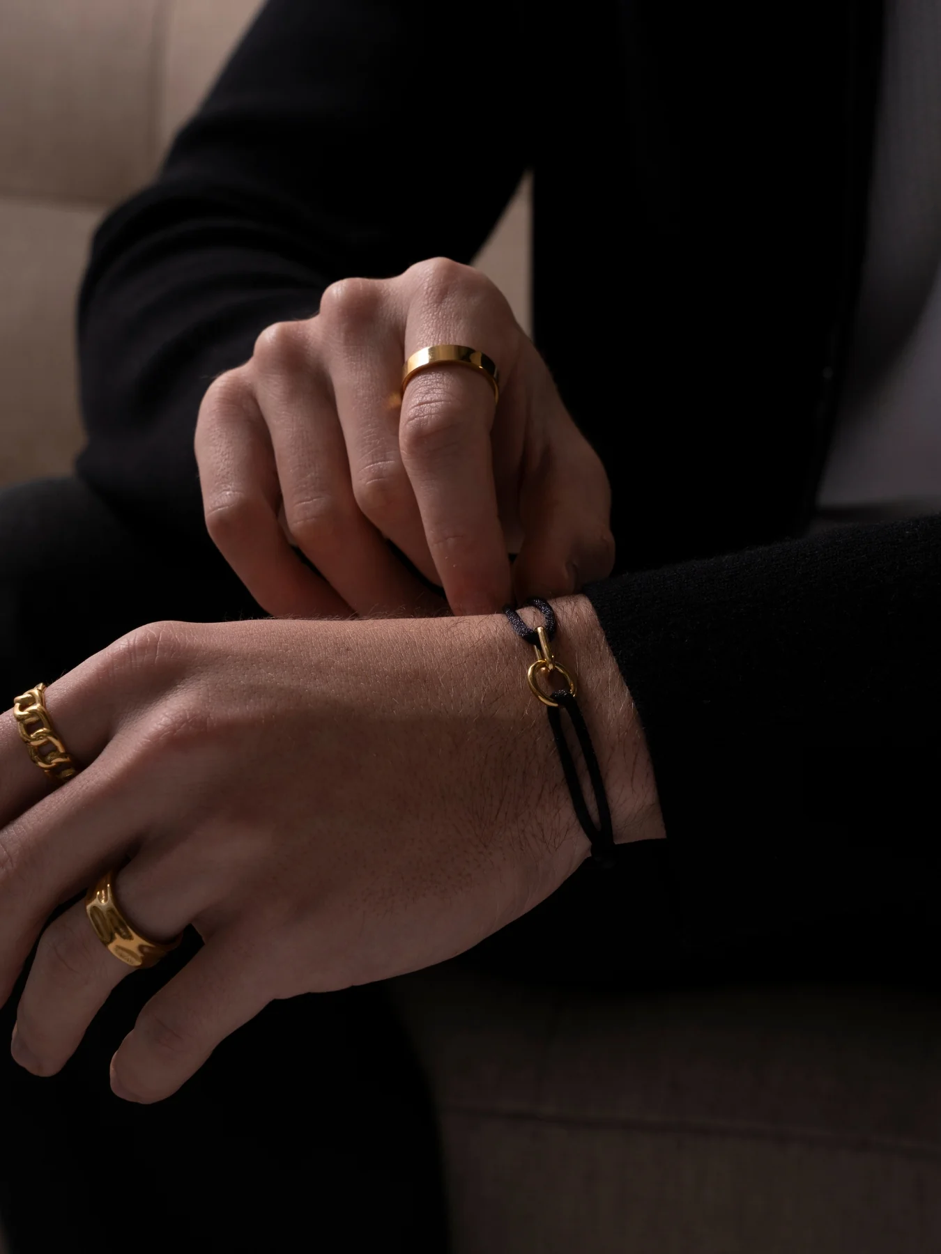 MIDNIGHT UNITY BRACELET | 18K Gold - Image 6