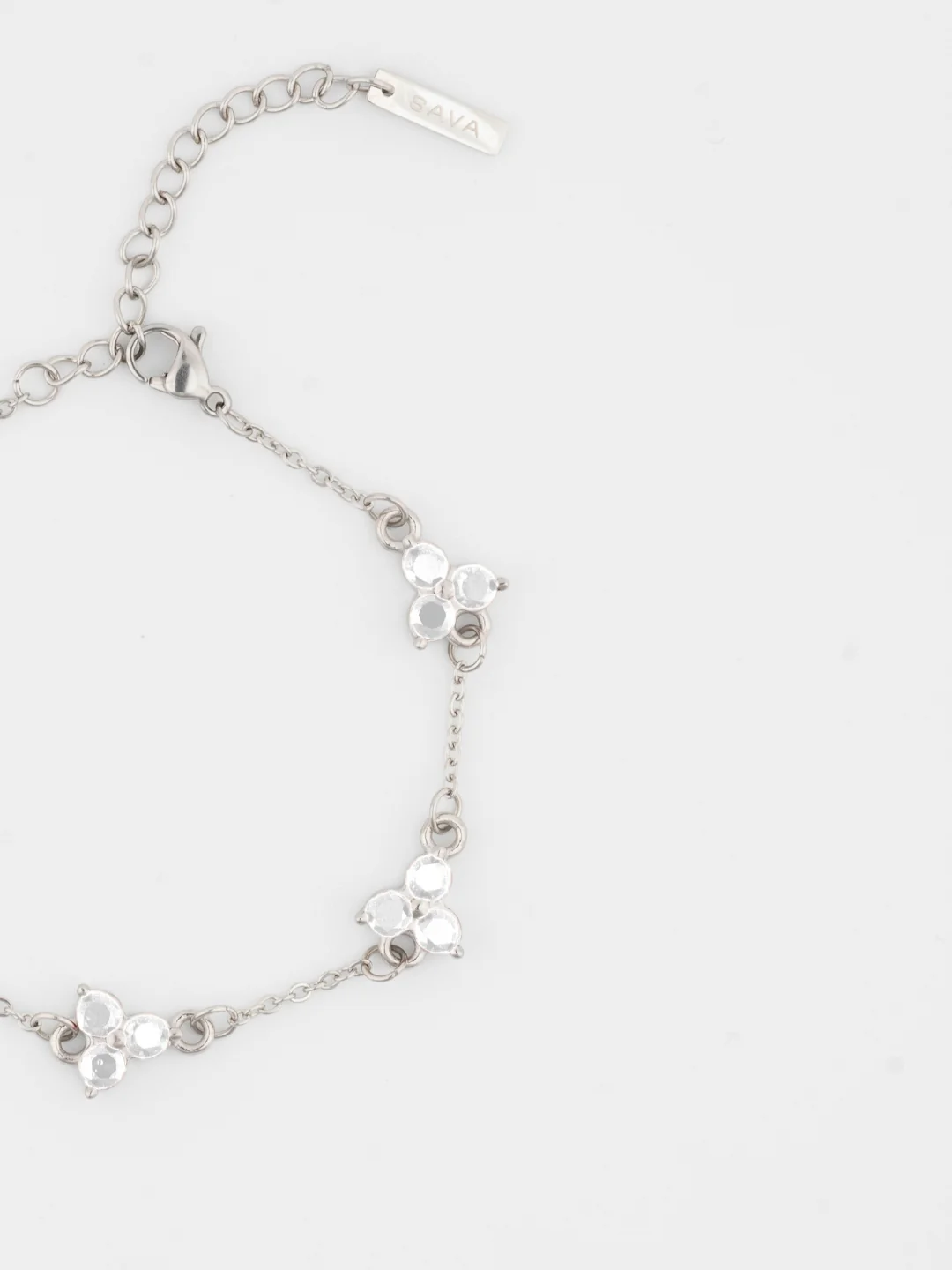 WHITE CLOVER BRACELET | Silver - Image 3